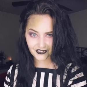 Meet your Posher, Jana